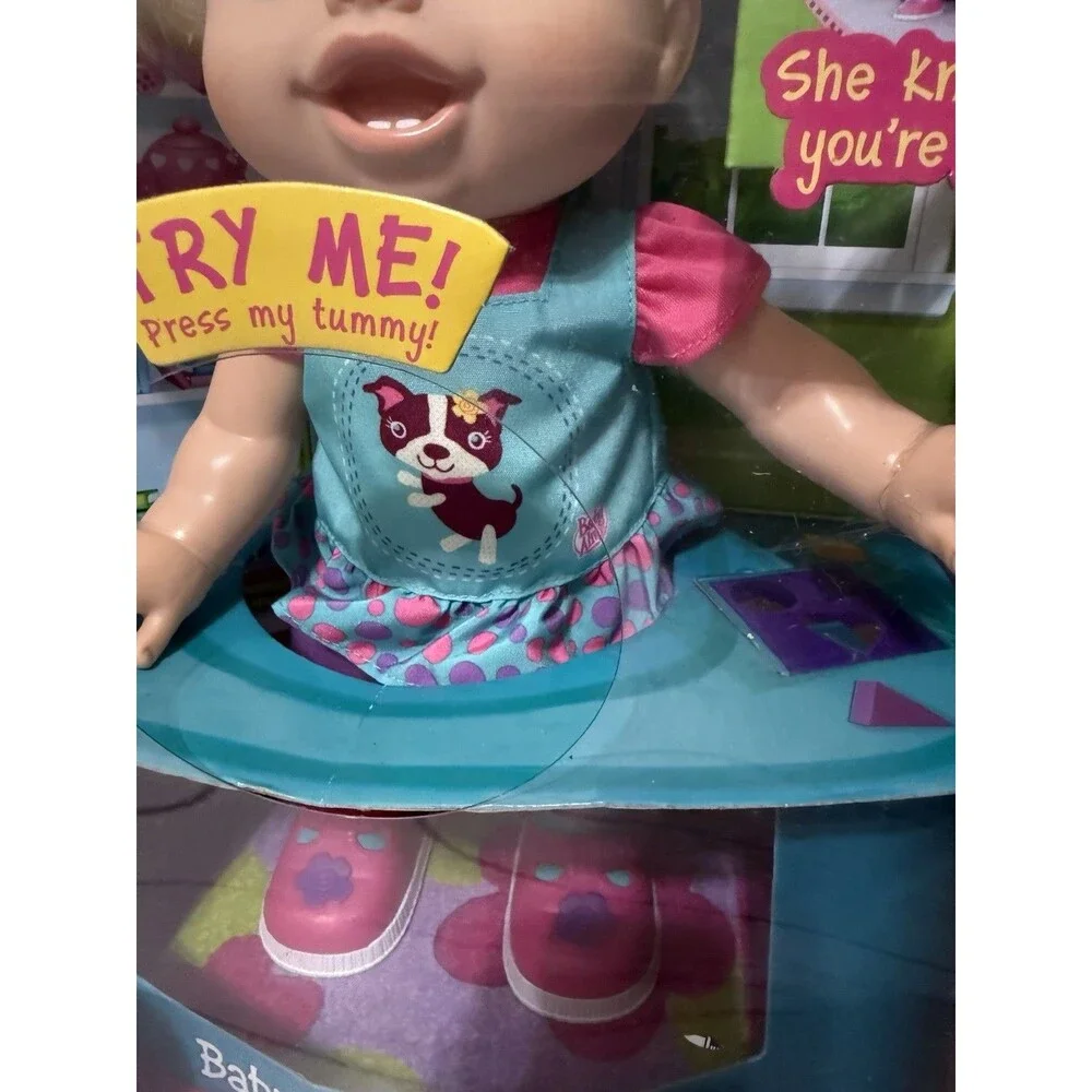 Vtg 2011 New Interactive Baby Alive Baby Wanna Walk Doll Collectible